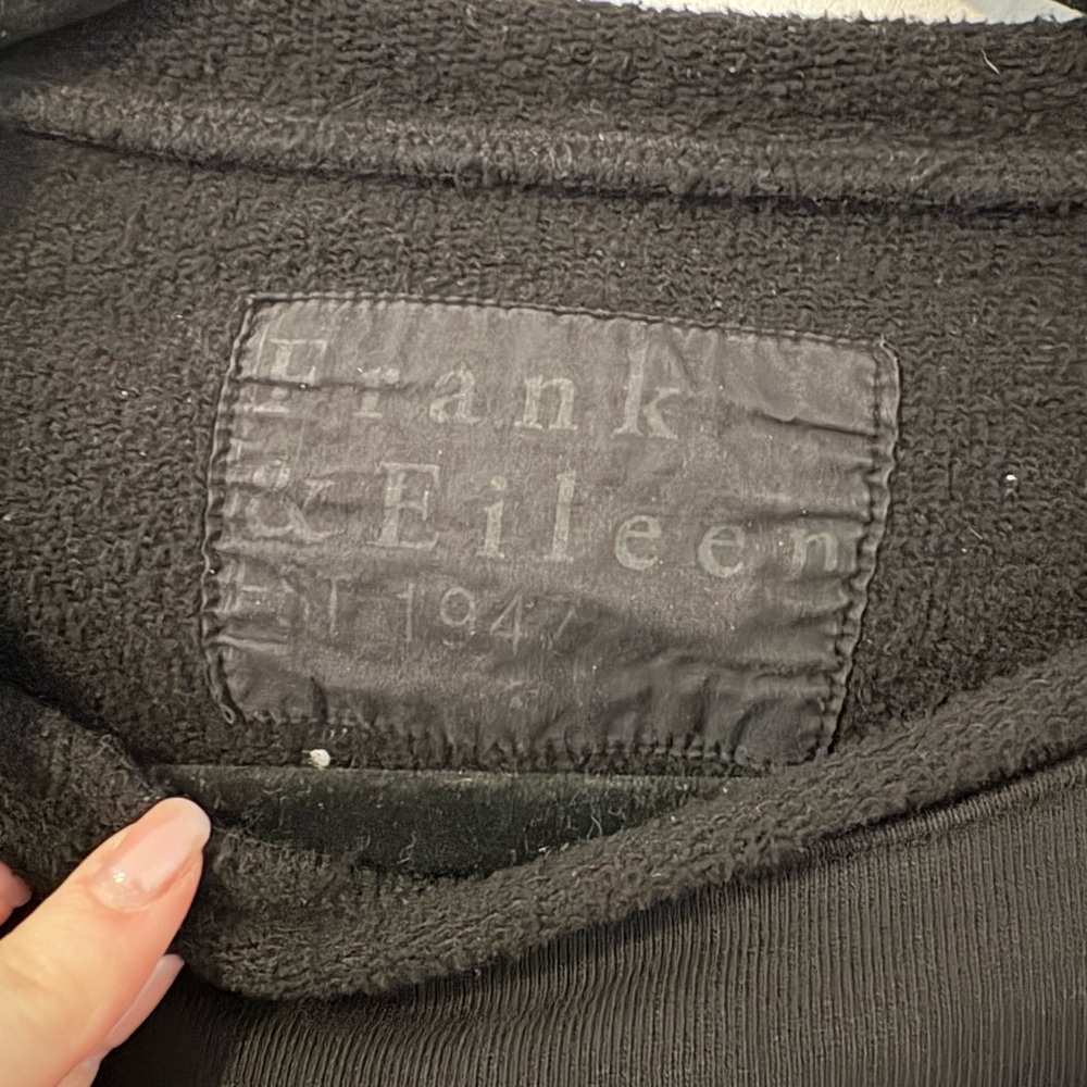 Frank & Eileen Anna Long-sleeve Capelet Small Black - Picture 3 of 5